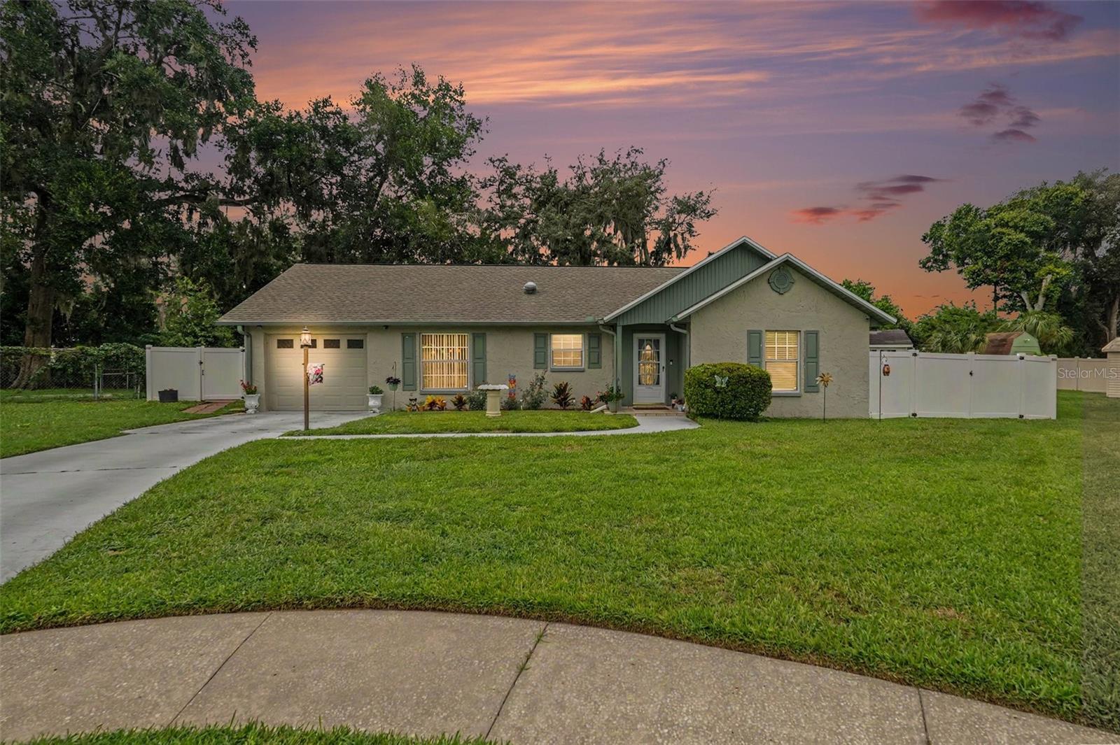 Photo of 5623 CARIE COURT ZEPHYRHILLS FL 33542