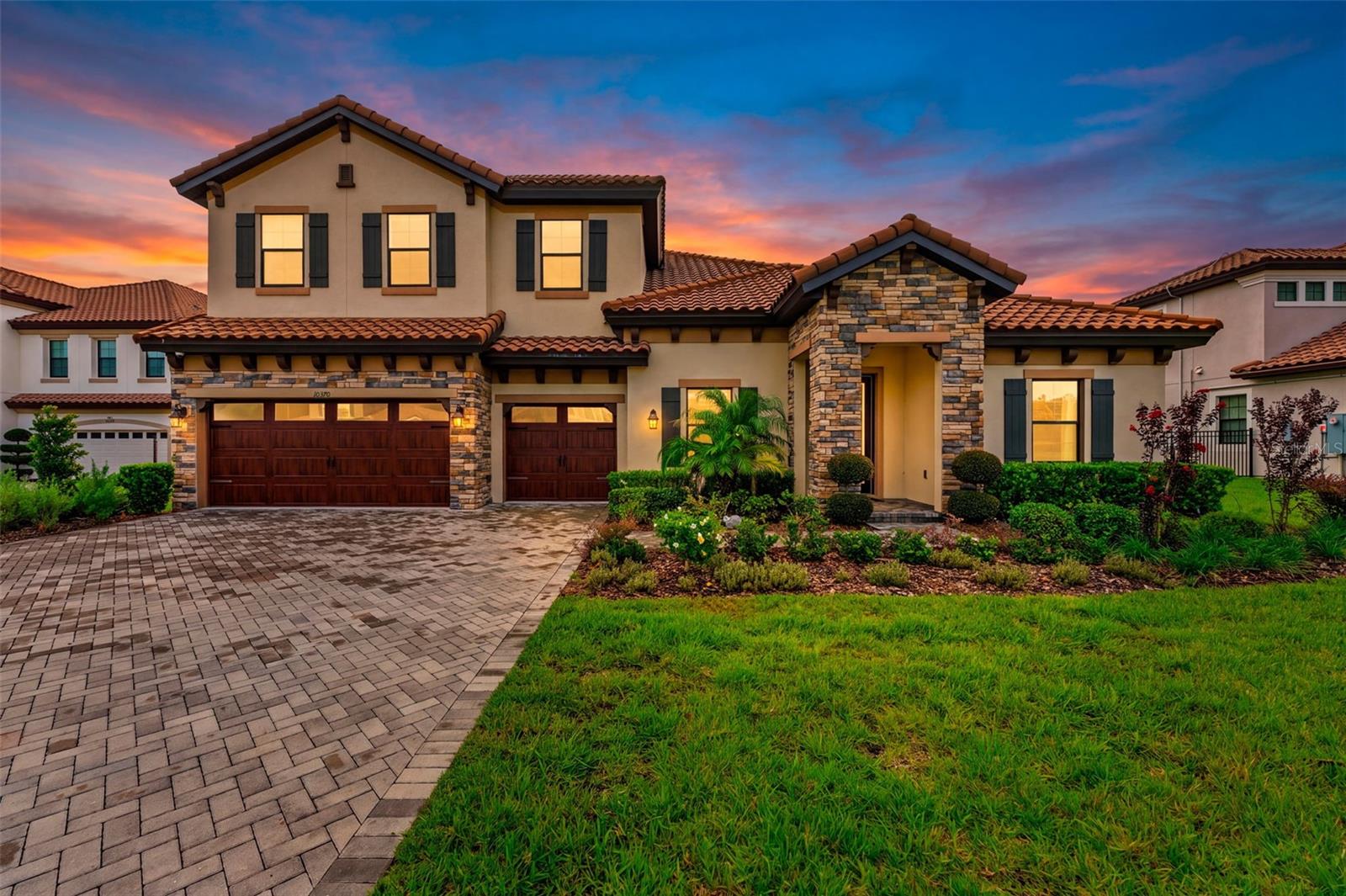 Photo of 10370 MEADOWRUN DRIVE LITHIA FL 33547