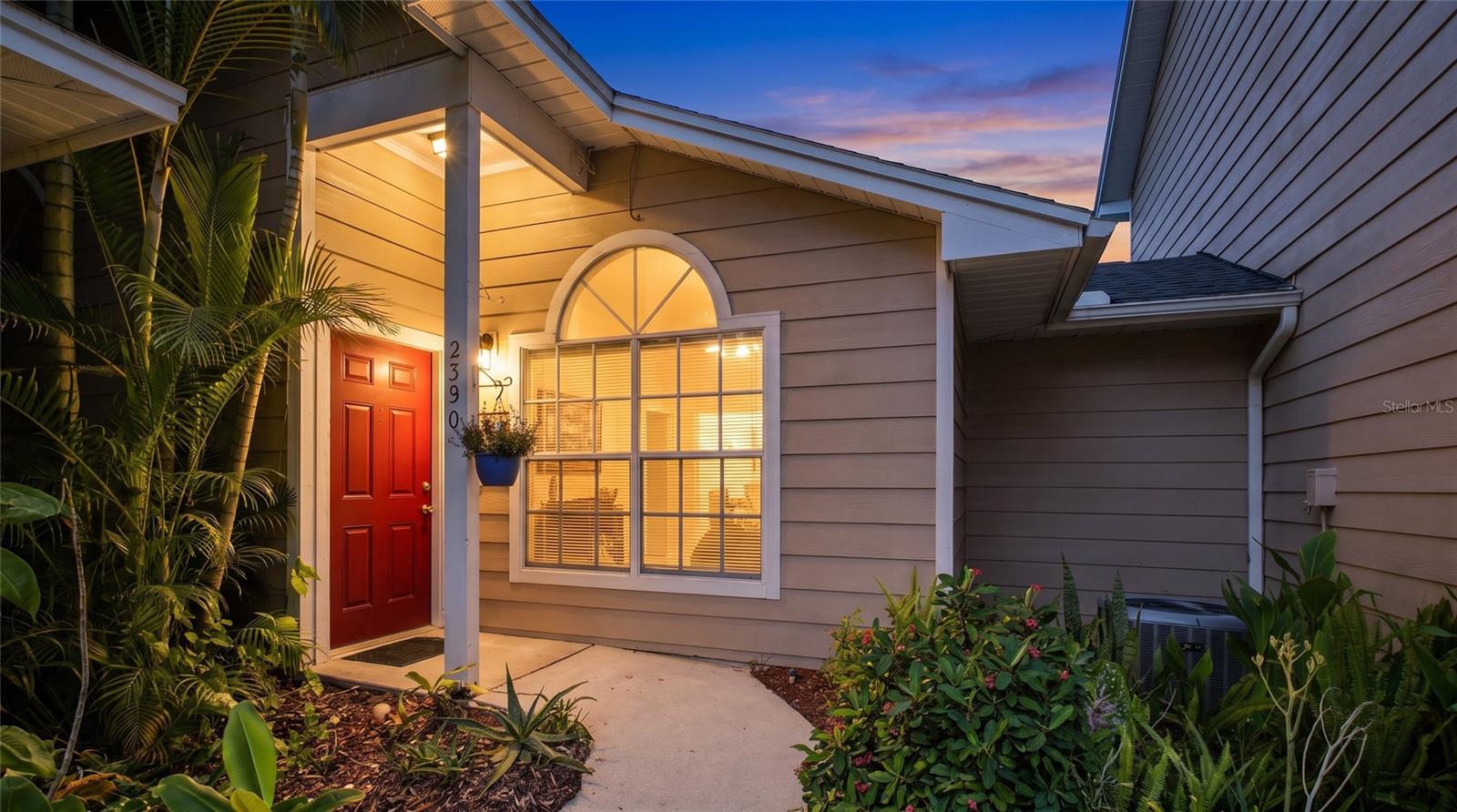 Photo of 2390 GUN FLINT TRAIL PALM HARBOR FL 34683