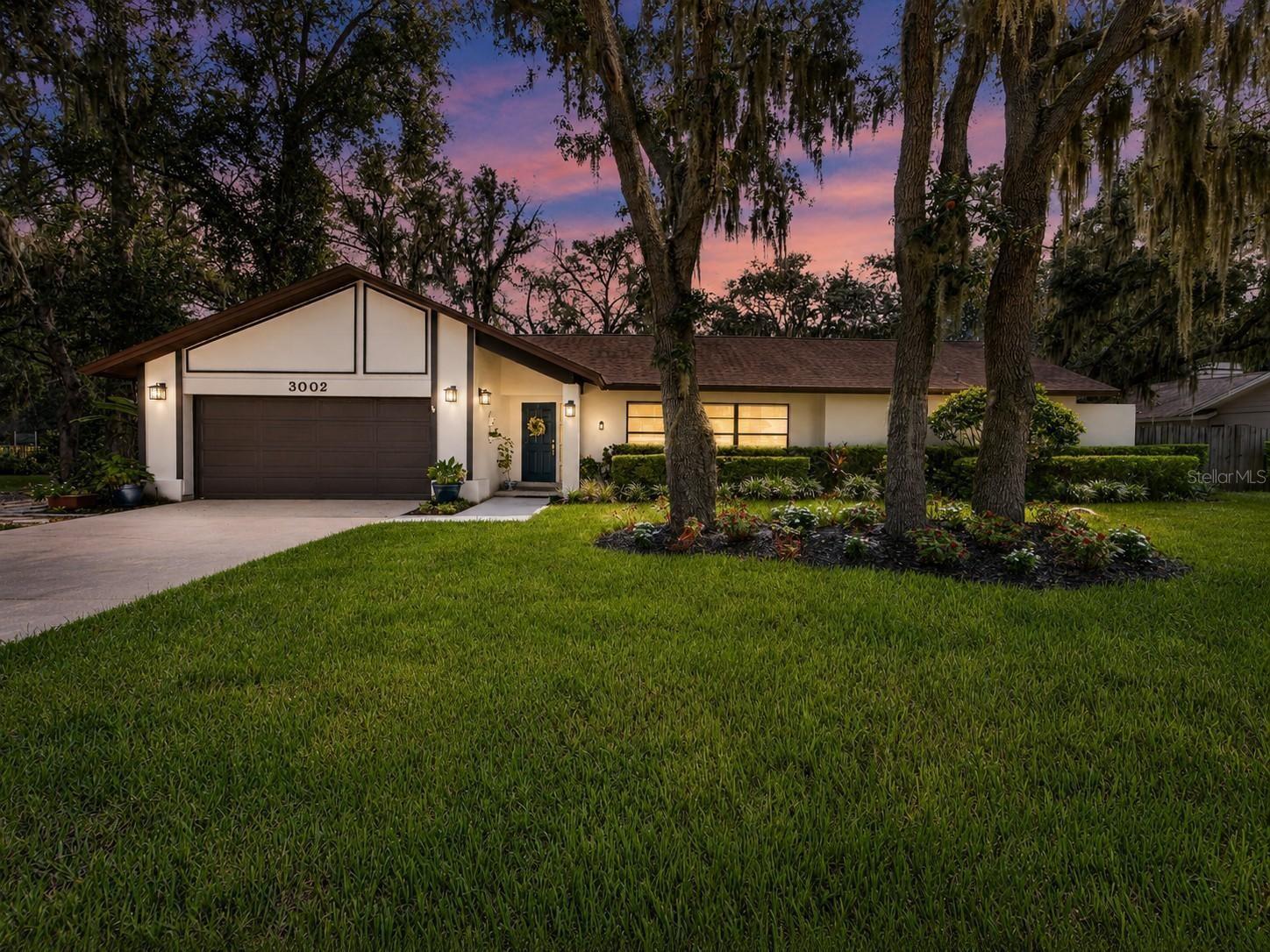 Photo of 3002 WISTER CIRCLE VALRICO FL 33596