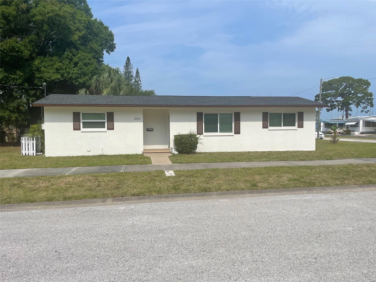 Photo of 5066 3RD STREET ST PETERSBURG FL 33703