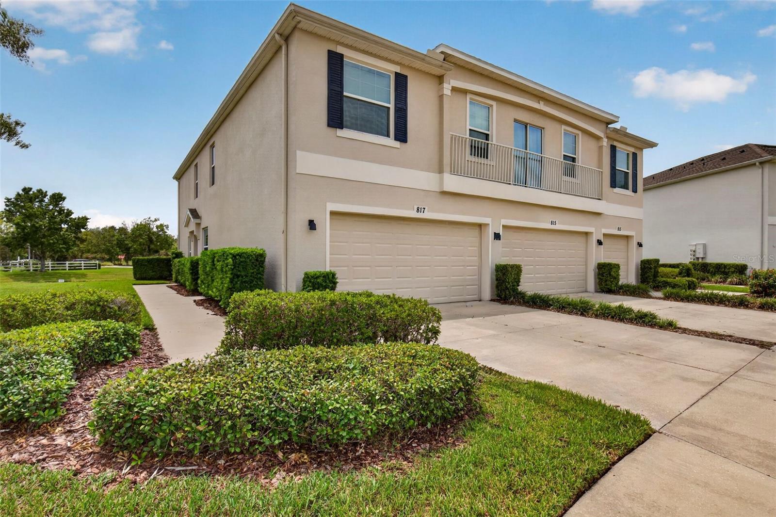 Photo of 817 ASHENTREE DRIVE PLANT CITY FL 33563