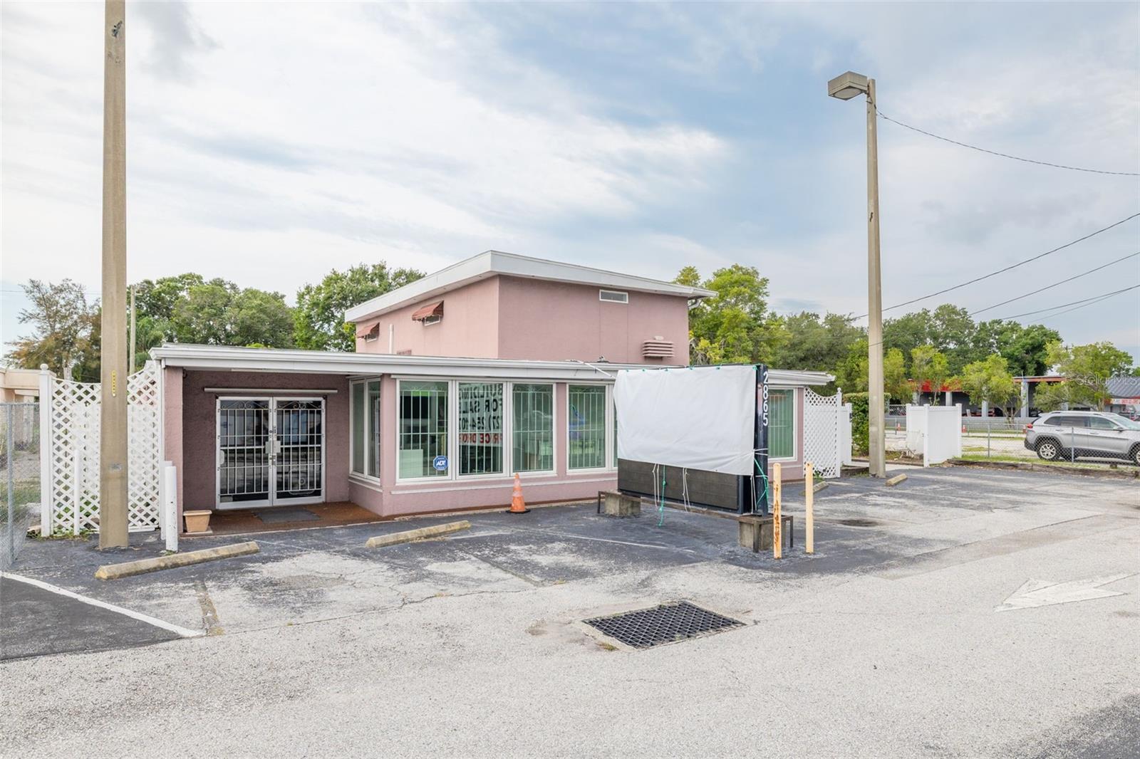 Photo of 2865 E BAY DRIVE LARGO FL 33771