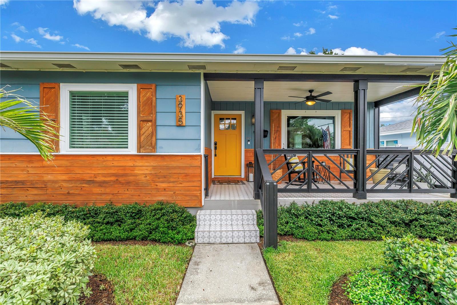 Photo of 3935 BURLINGTON AVENUE ST PETERSBURG FL 33713