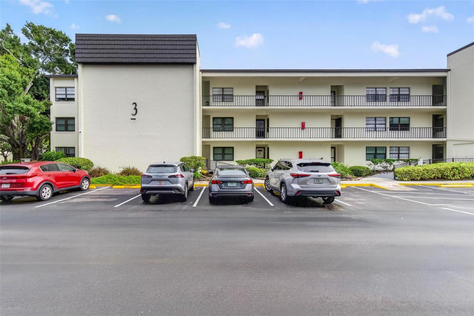 Photo of 14130 ROSEMARY LANE #3311 LARGO FL 33774