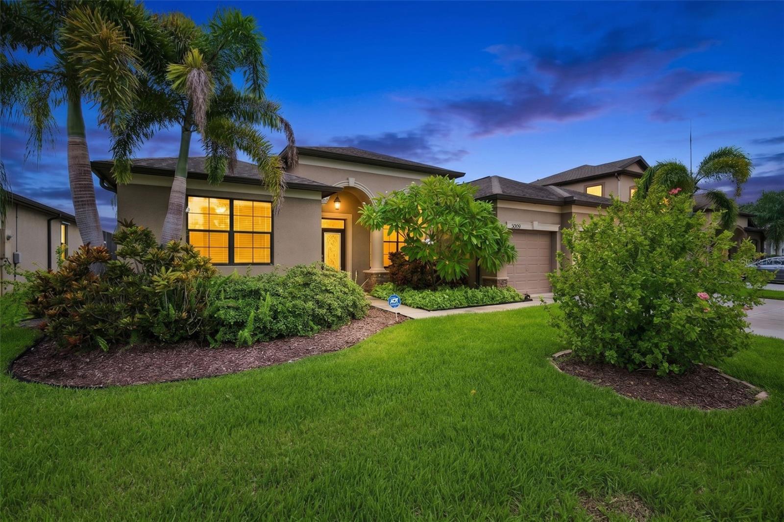 Photo of 5009 JAGGED CLOUD DRIVE WIMAUMA FL 33598