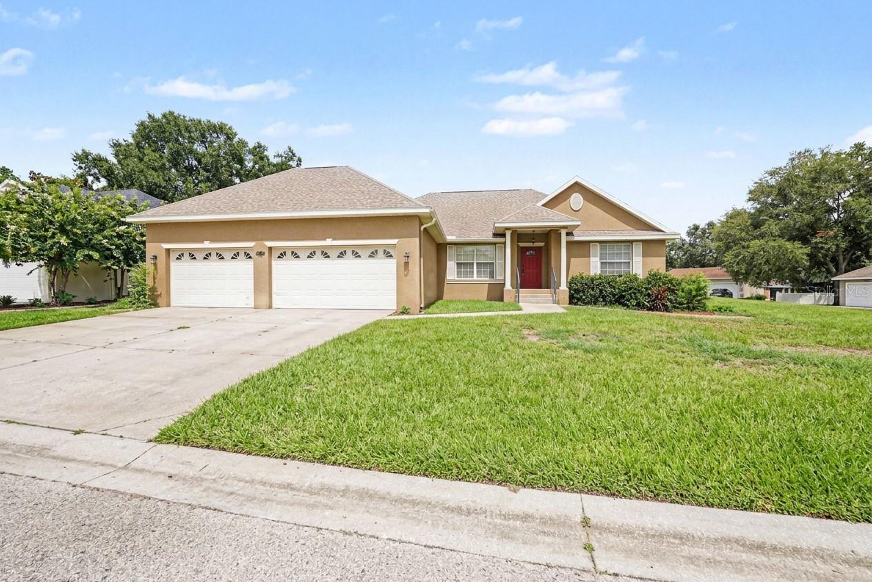 Photo of 7231 REMINGTON OAKS DRIVE LAKELAND FL 33810