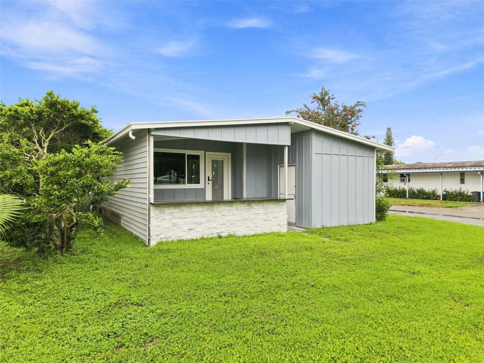 Photo of 163 DOLPHIN DRIVE OLDSMAR FL 34677