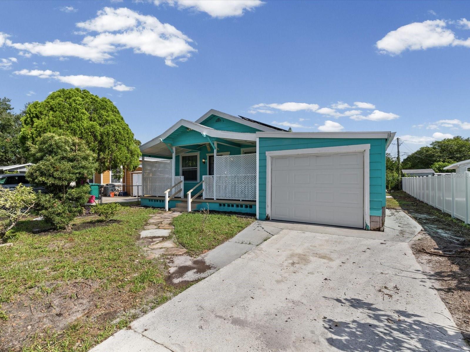 Photo of 6639 49TH AVENUE ST PETERSBURG FL 33709