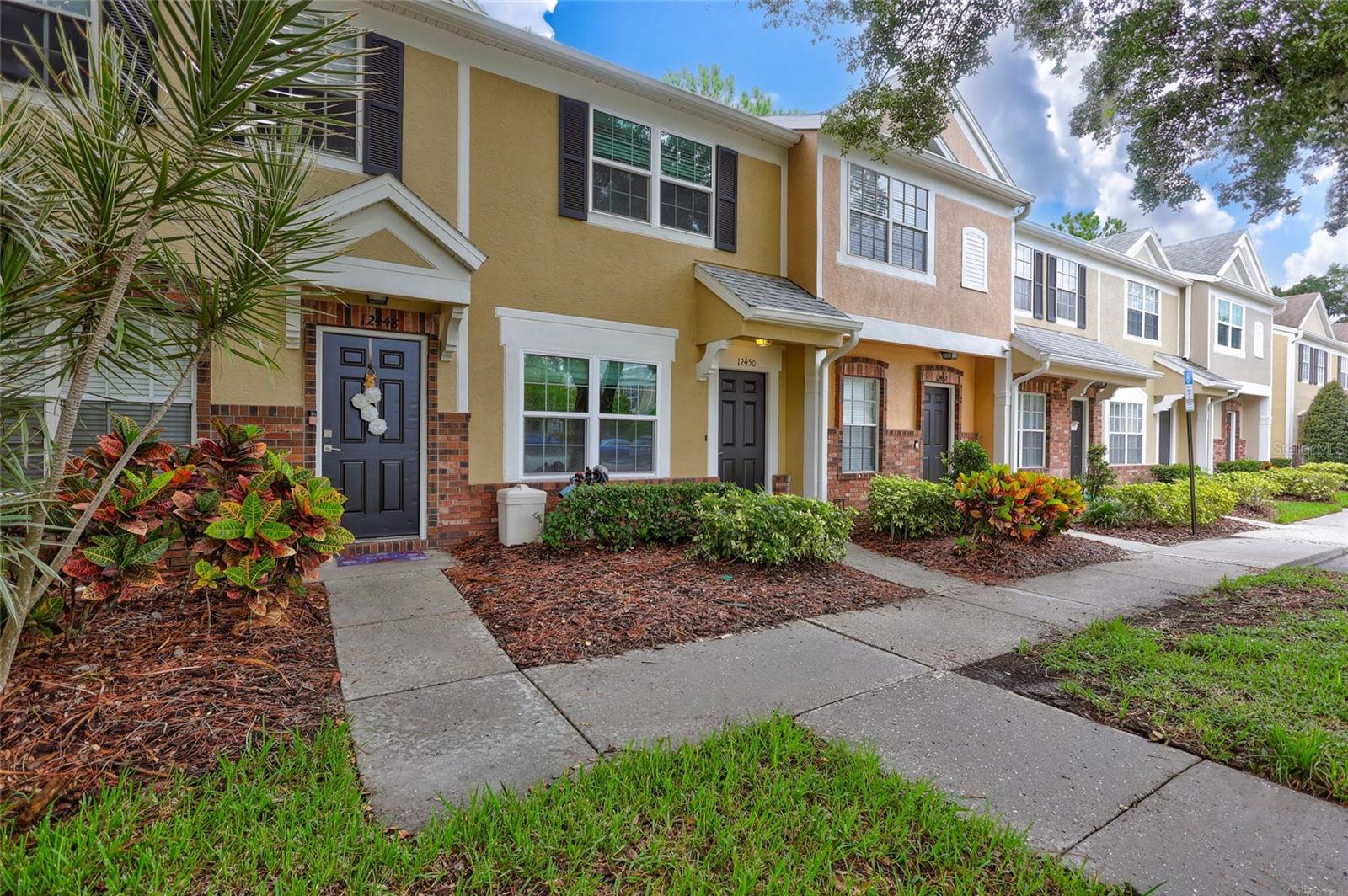 Photo of 12450 BERKELEY SQUARE DRIVE TAMPA FL 33626
