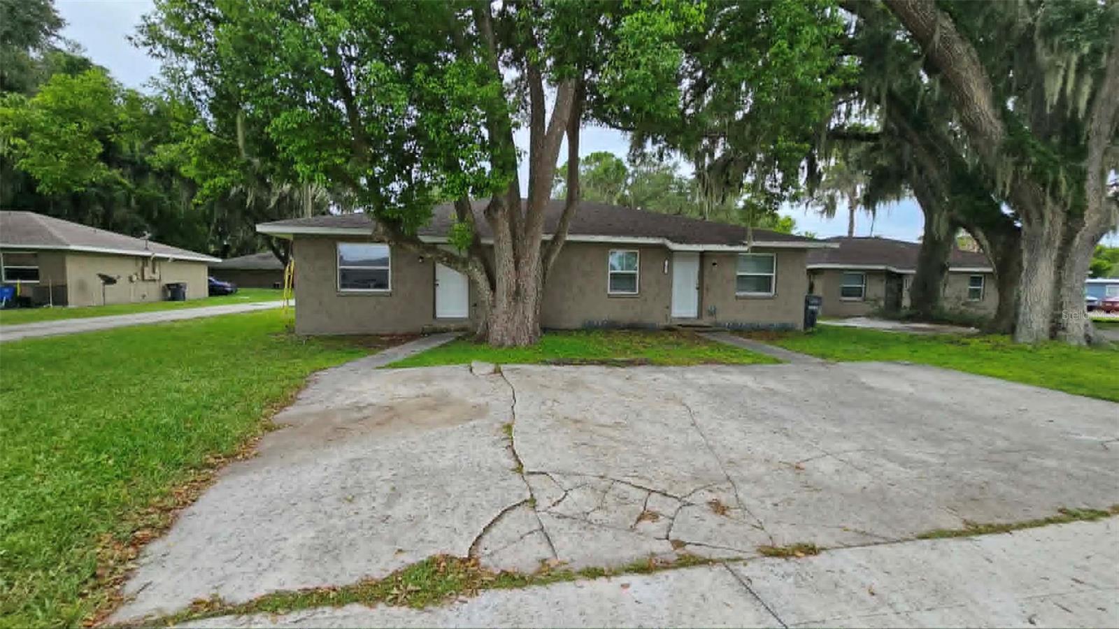 Photo of 2407 IDLEWILD STREET LAKELAND FL 33801
