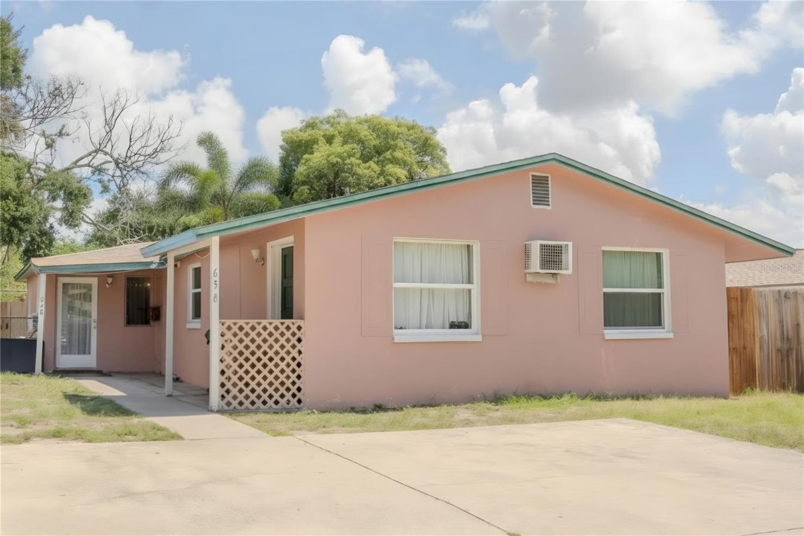 Photo of 636 DOGWOOD COURT DUNEDIN FL 34698
