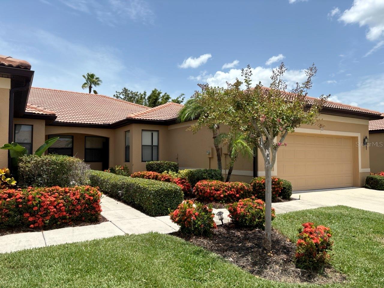 Photo of 229 SHELL FALLS DRIVE APOLLO BEACH FL 33572
