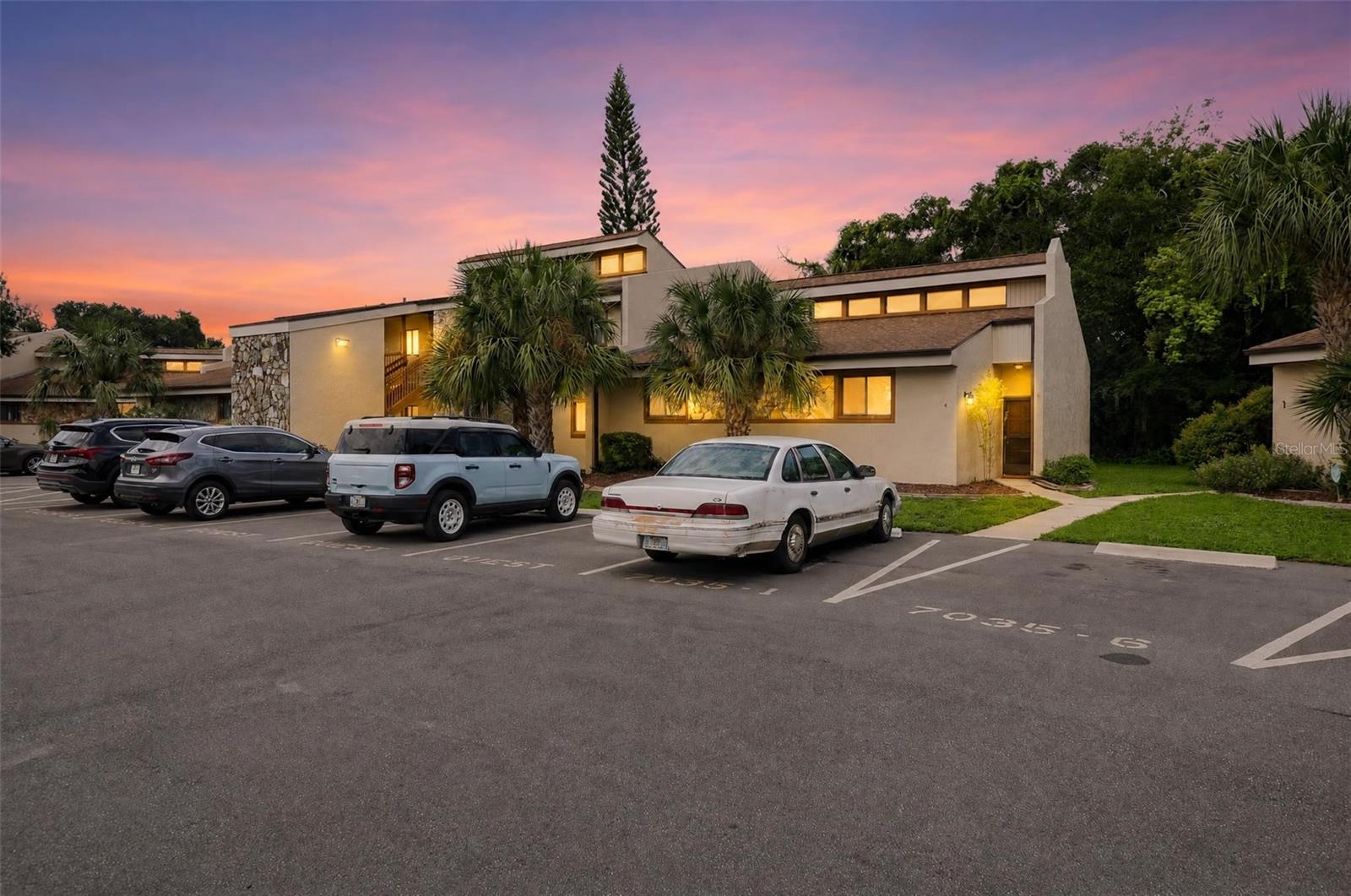 Photo of 7025 COGNAC DRIVE #4 NEW PORT RICHEY FL 34653