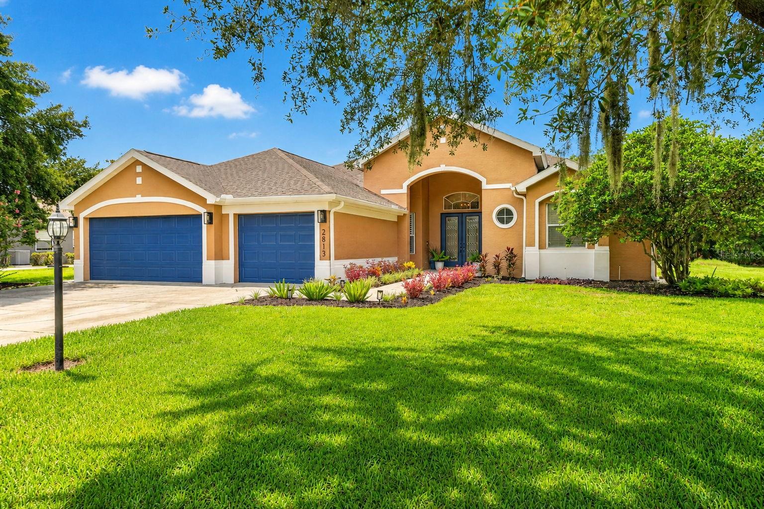 Photo of 2813 HAMPTON PLACE COURT PLANT CITY FL 33566