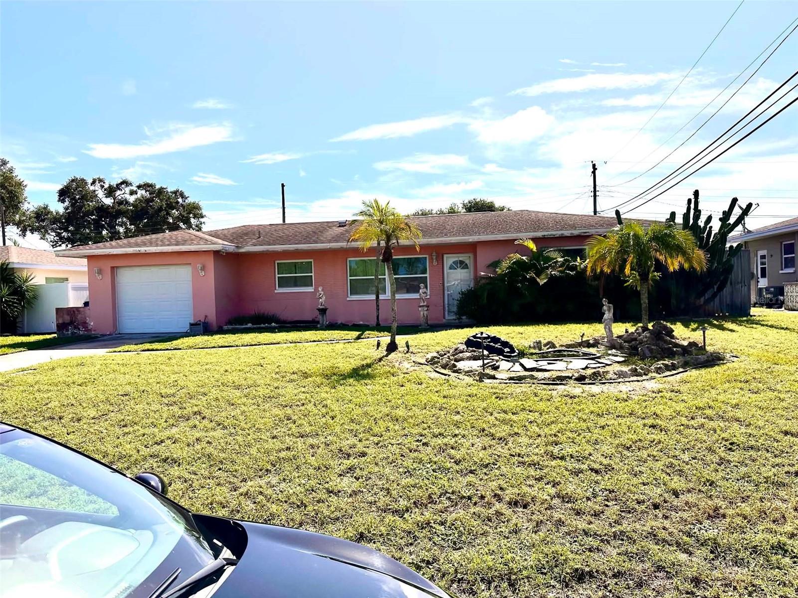 Photo of 8923 110TH LANE SEMINOLE FL 33772
