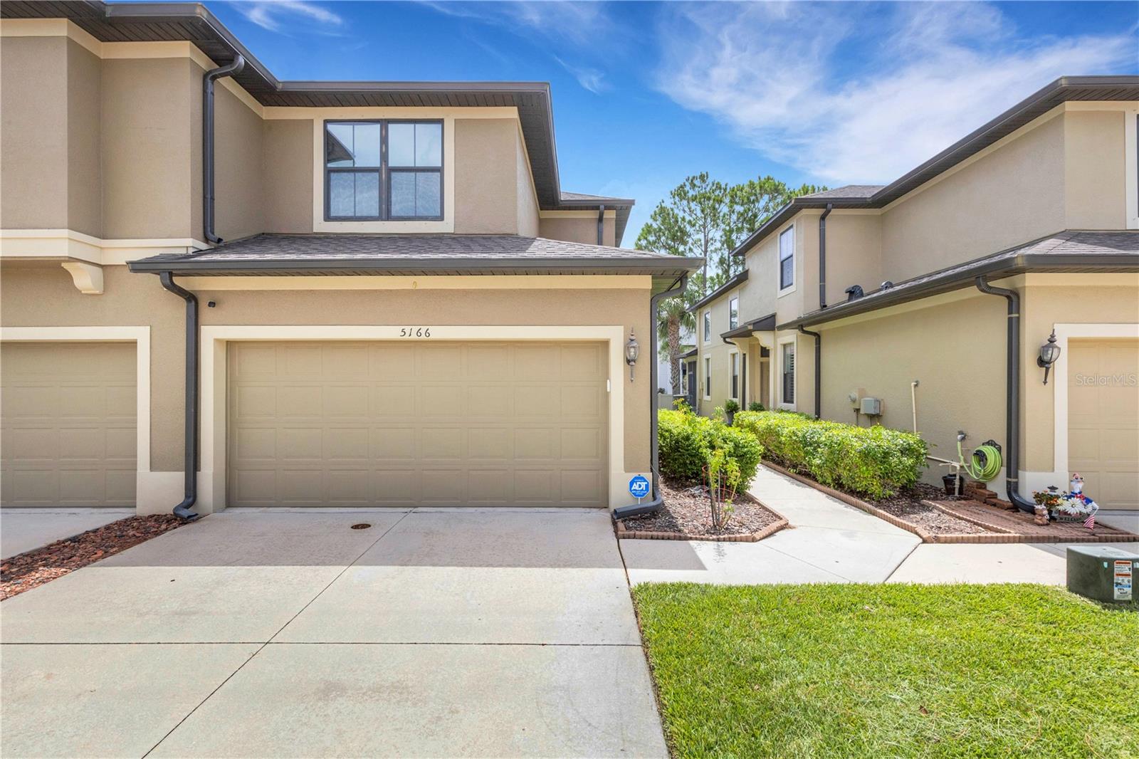 Photo of 5166 BAY ISLE CIRCLE CLEARWATER FL 33760