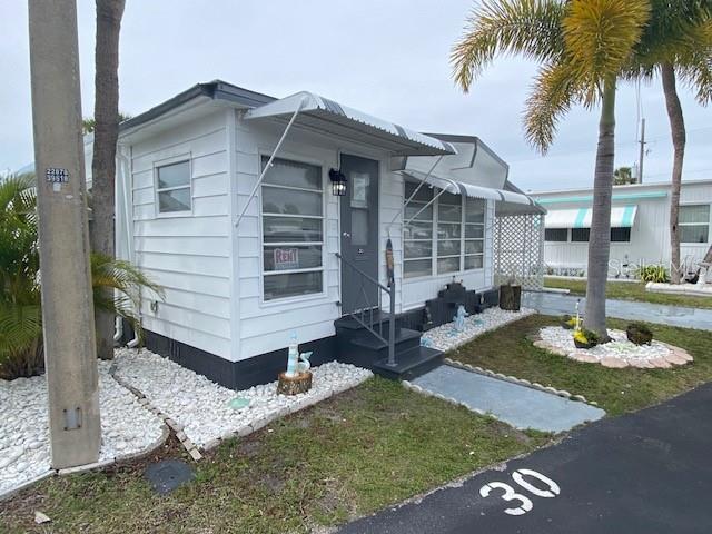 Photo of 4851 W GANDY BOULEVARD #B10L30 TAMPA FL 33611