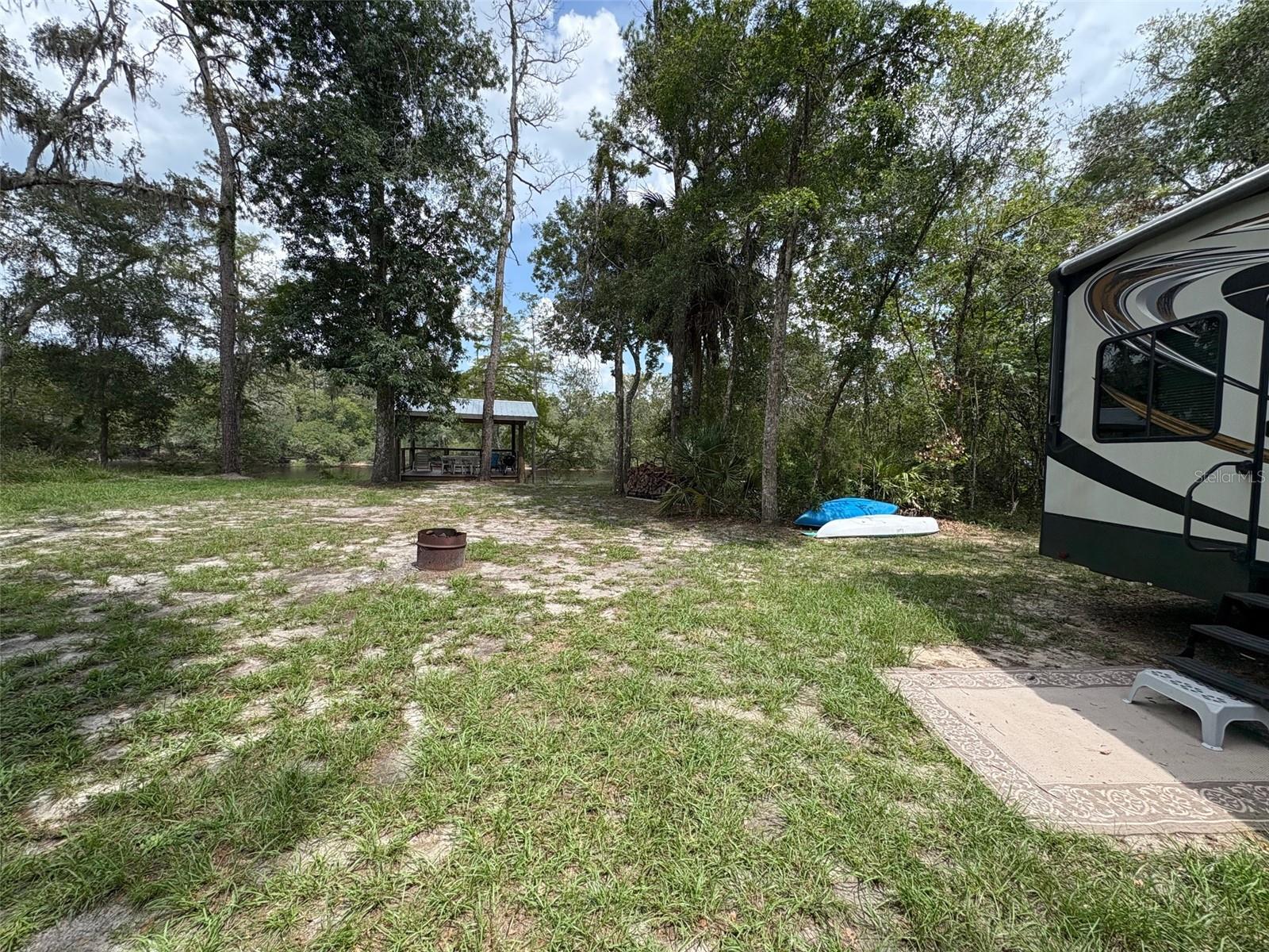 Photo of 1525 NE 930TH STREET OLD TOWN FL 32680