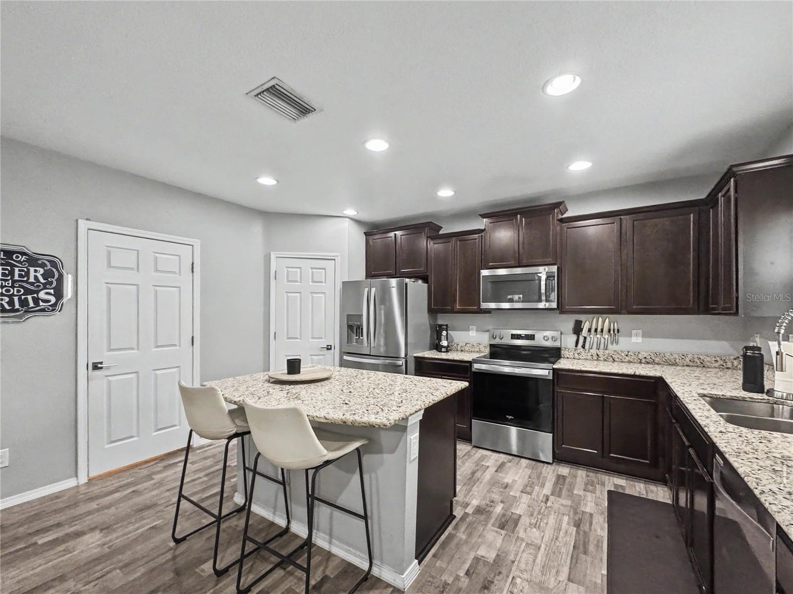 Photo of 4842 CHATTERTON WAY RIVERVIEW FL 33578
