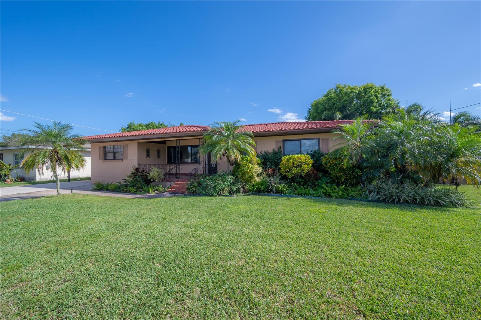 Photo of 2916 W COLLINS STREET TAMPA FL 33607