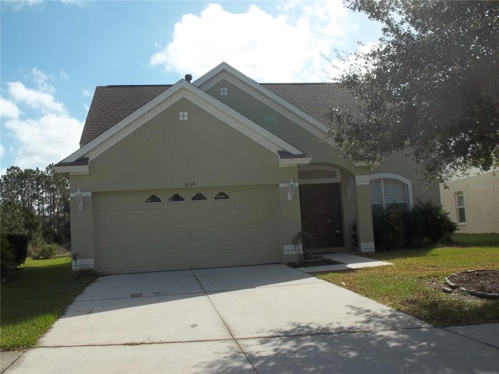 Photo of 6509 BRIDGECREST DRIVE LITHIA FL 33547