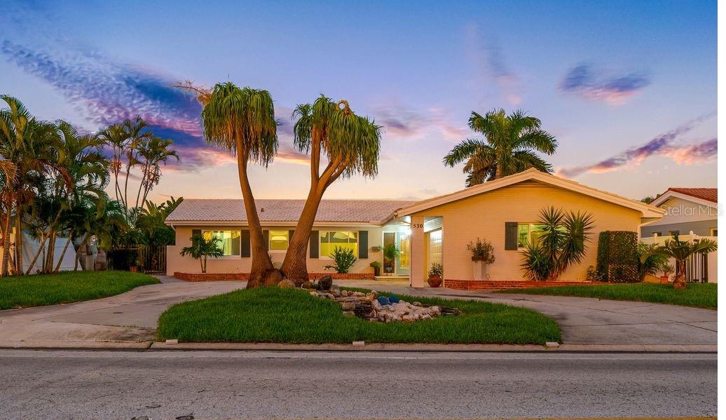 Photo of 530 79TH STREET ST PETERSBURG FL 33707