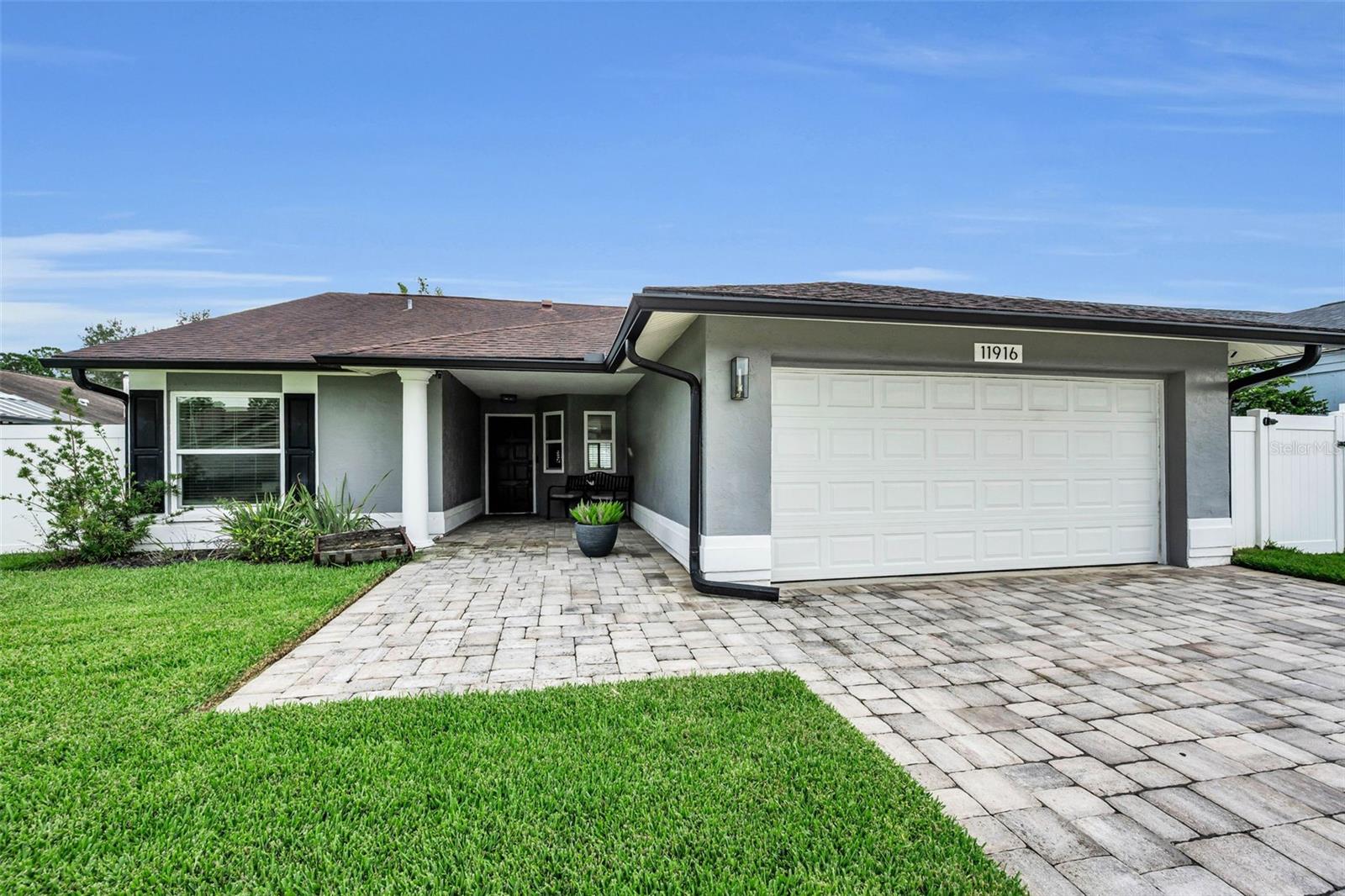 Photo of 11916 SNAPDRAGON ROAD TAMPA FL 33635