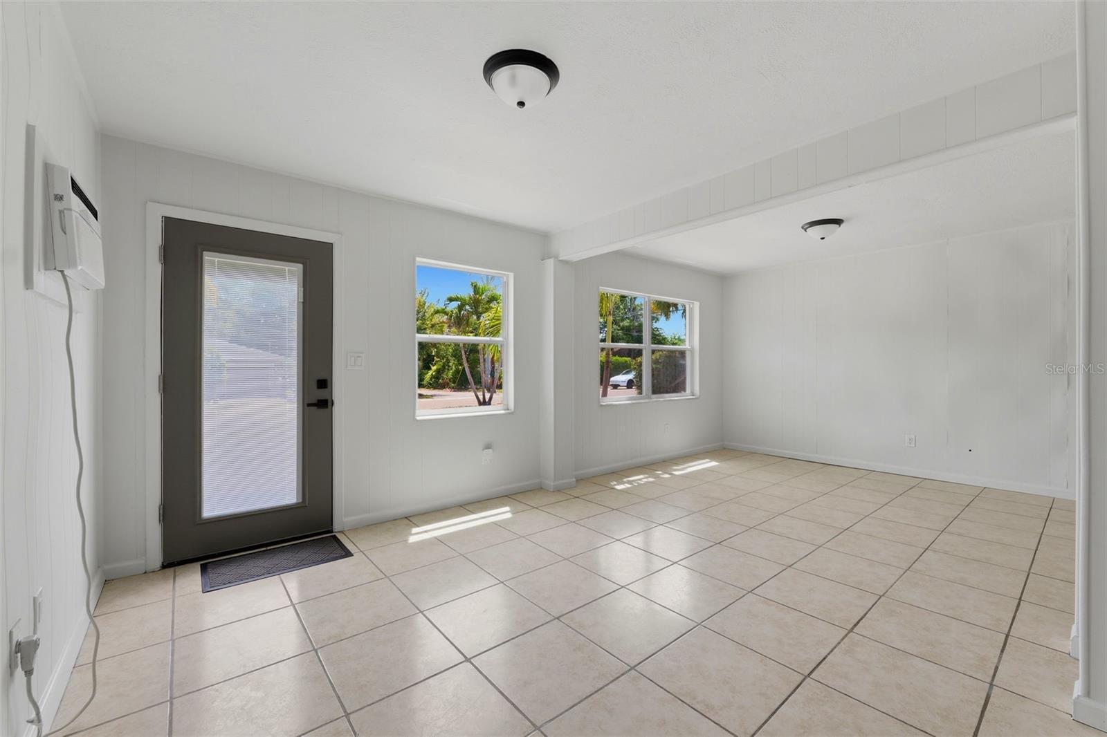 Photo of 3030 1/2 5TH STREET ST PETERSBURG FL 33704