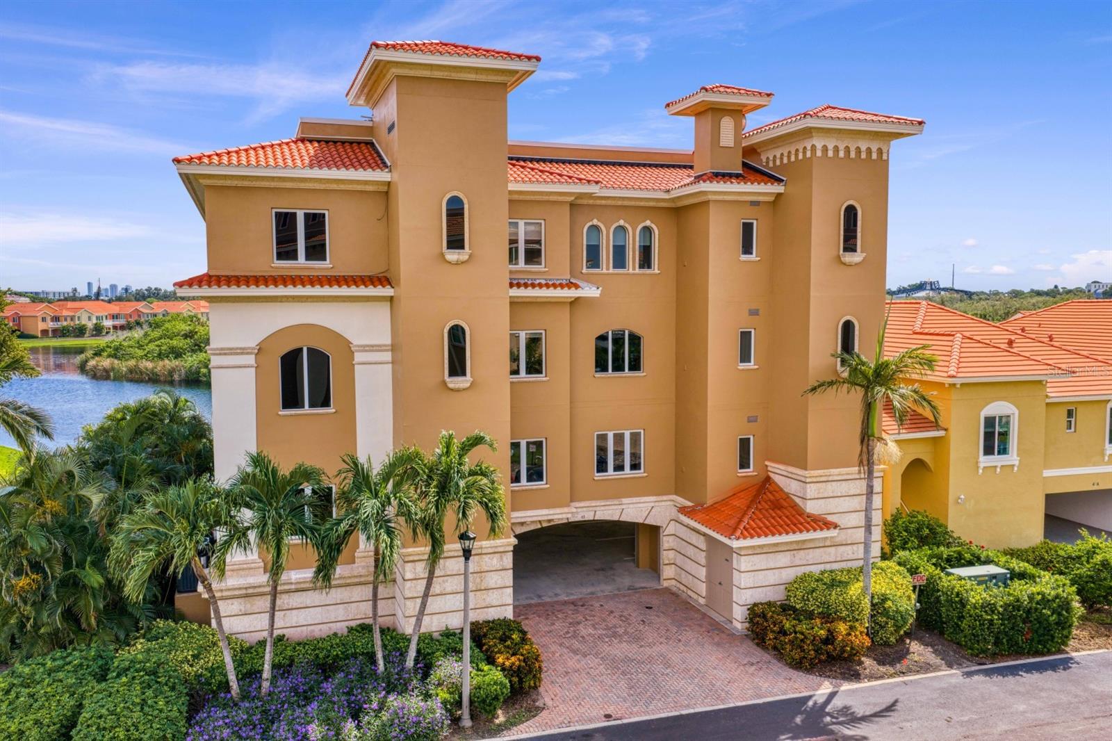 Photo of 43 BAYVIEW COURT #A ST PETERSBURG FL 33711