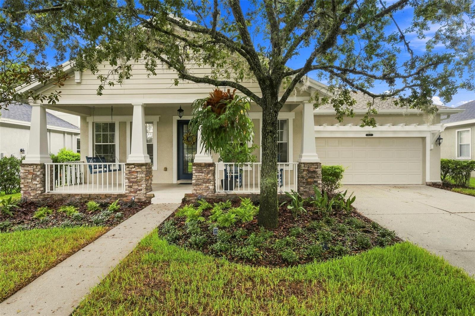 Photo of 8927 GARDEN PARTY DRIVE LAND O LAKES FL 34637