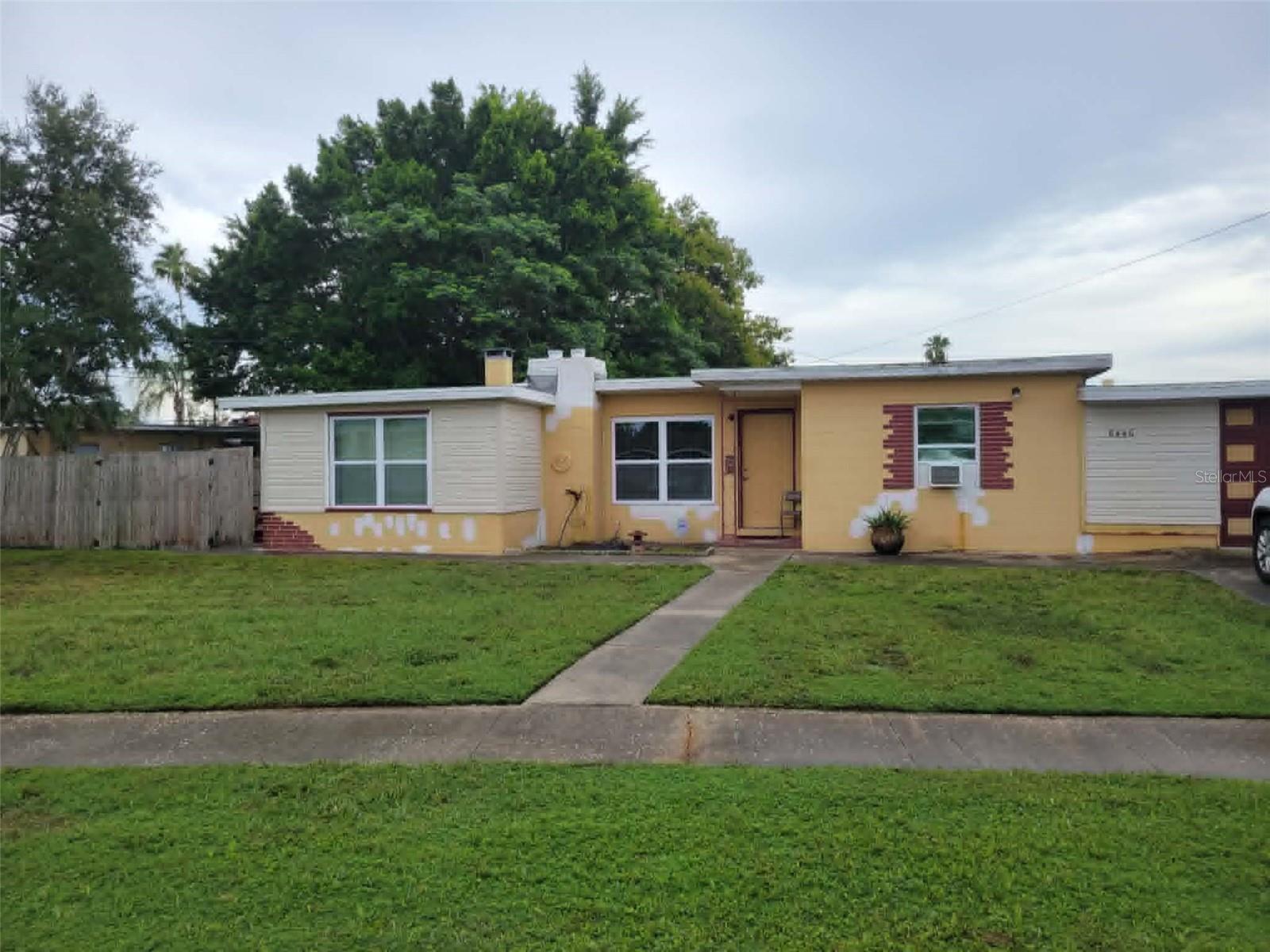 Photo of 8446 WAVERLY ROAD ST PETERSBURG FL 33702
