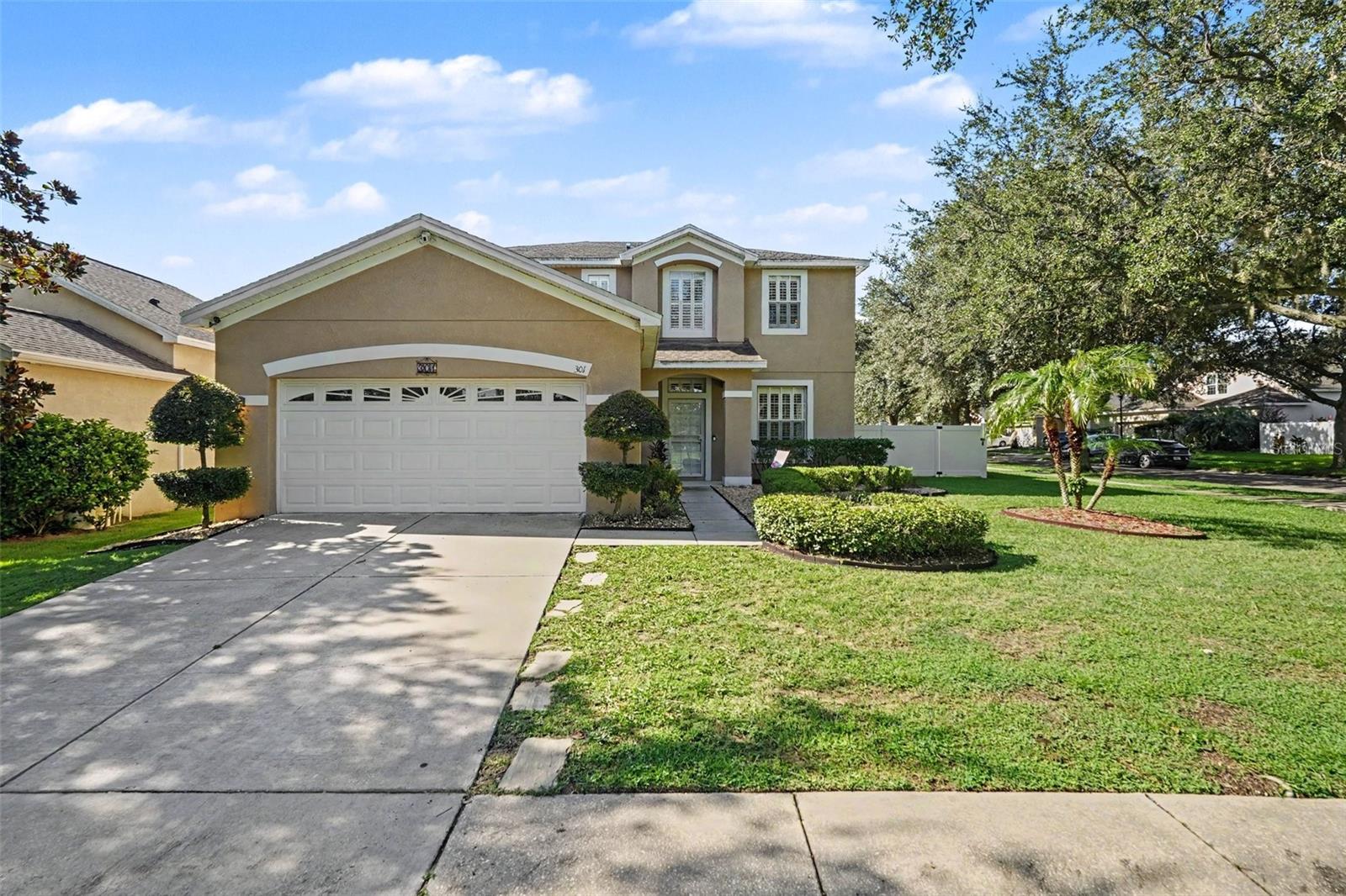 Photo of 301 FERN GULLEY DRIVE SEFFNER FL 33584