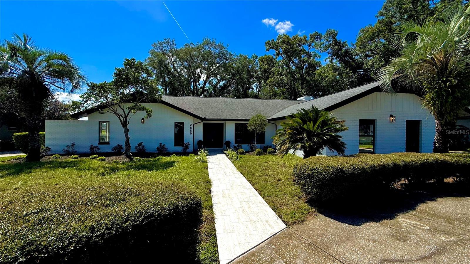 Photo of 2889 HAMMOCK DRIVE PLANT CITY FL 33566