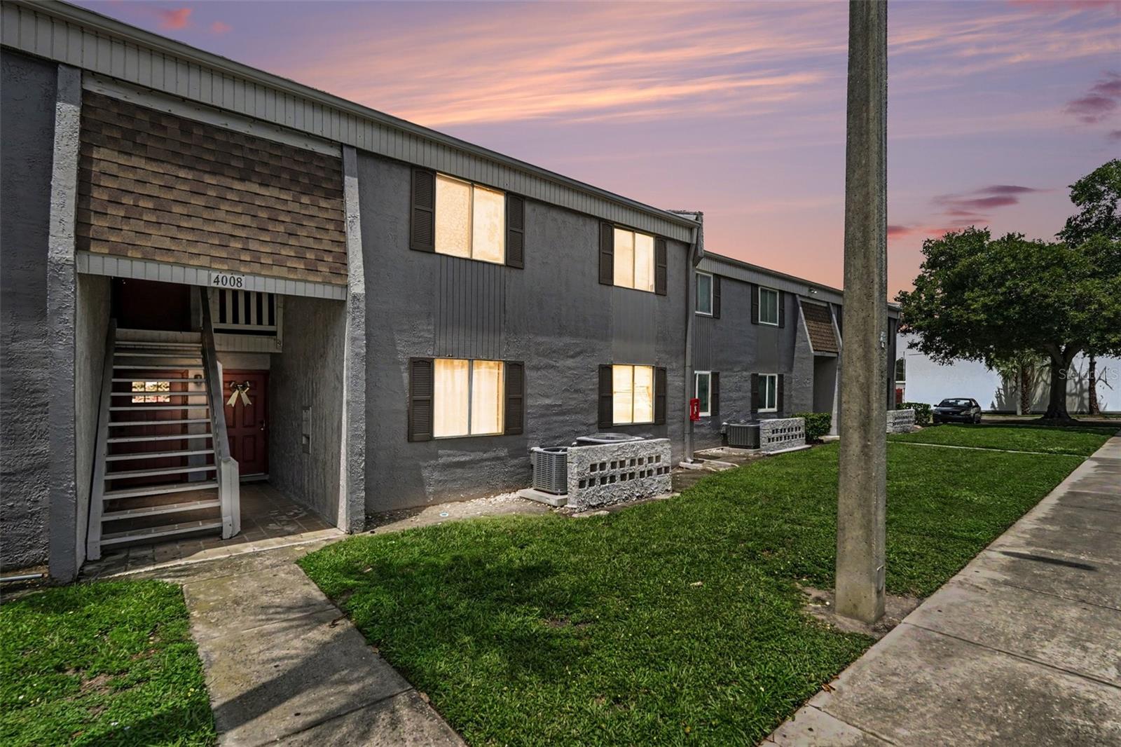 Photo of 4008 CORTEZ DRIVE #B TAMPA FL 33614