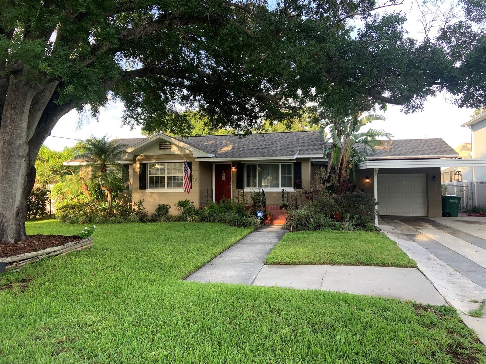Photo of 311 N GOMEZ AVENUE TAMPA FL 33609