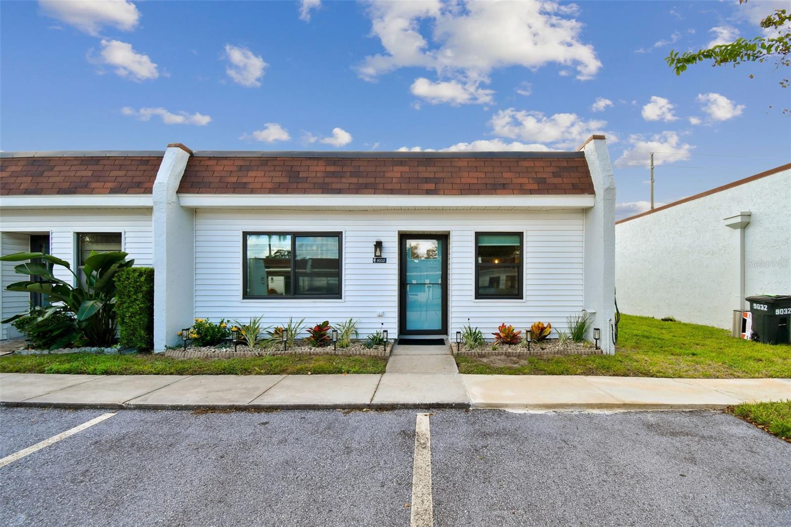 Photo of 9032 MISSION OAKS BOULEVARD #F SEMINOLE FL 33776