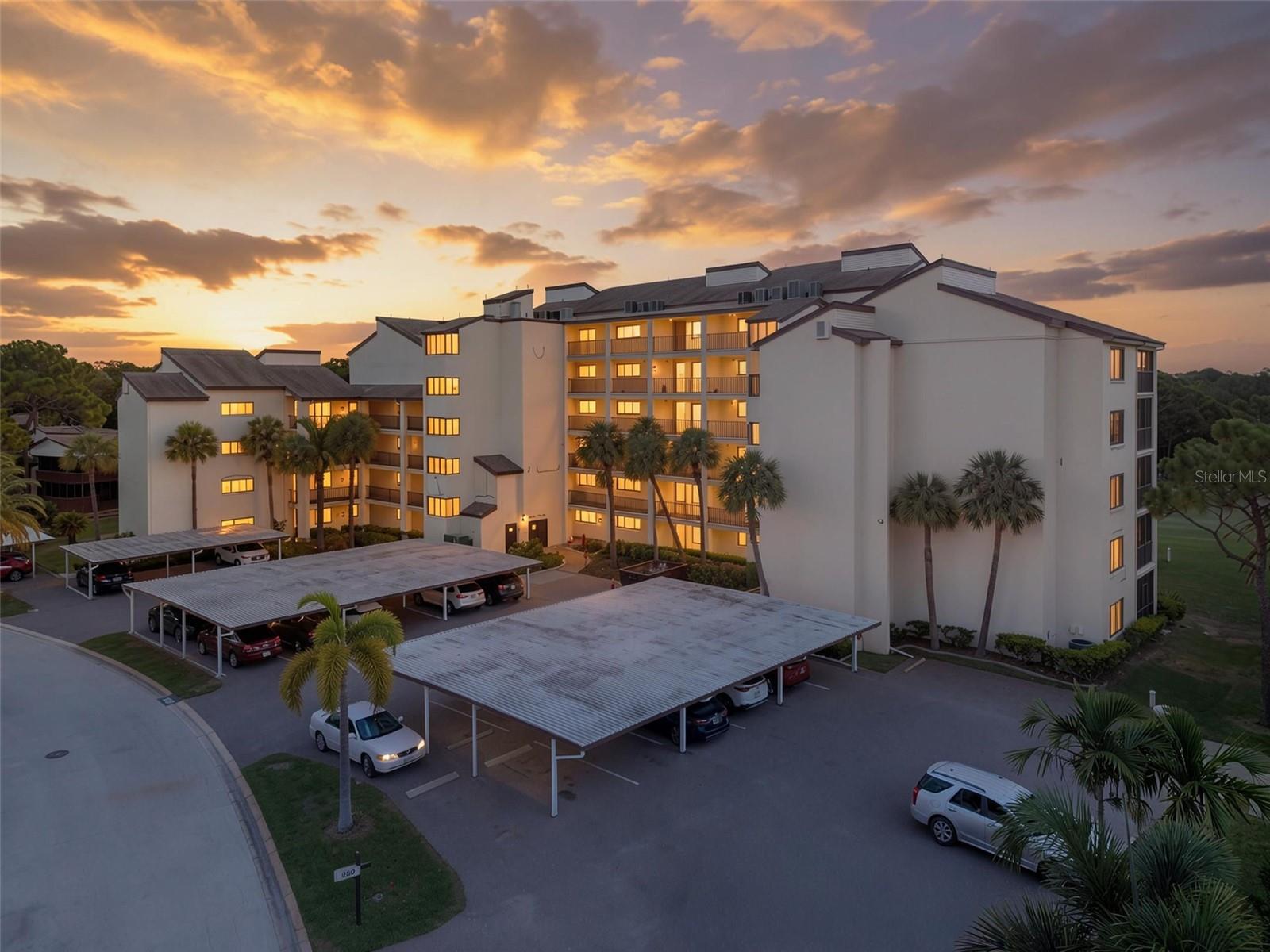 Photo of 700 STARKEY ROAD #323 LARGO FL 33771