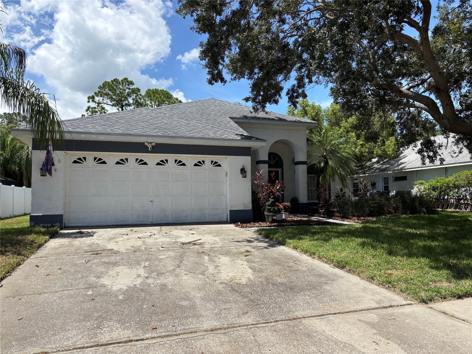 Photo of 348 FOUNTAINVIEW CIRCLE OLDSMAR FL 34677