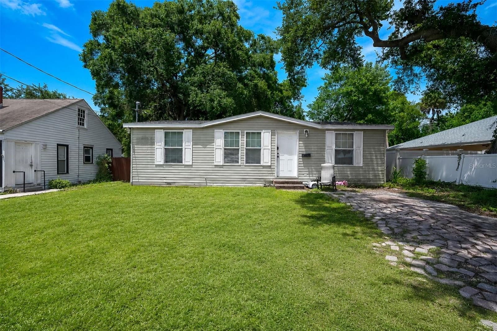 Photo of 791 35TH AVENUE ST PETERSBURG FL 33705