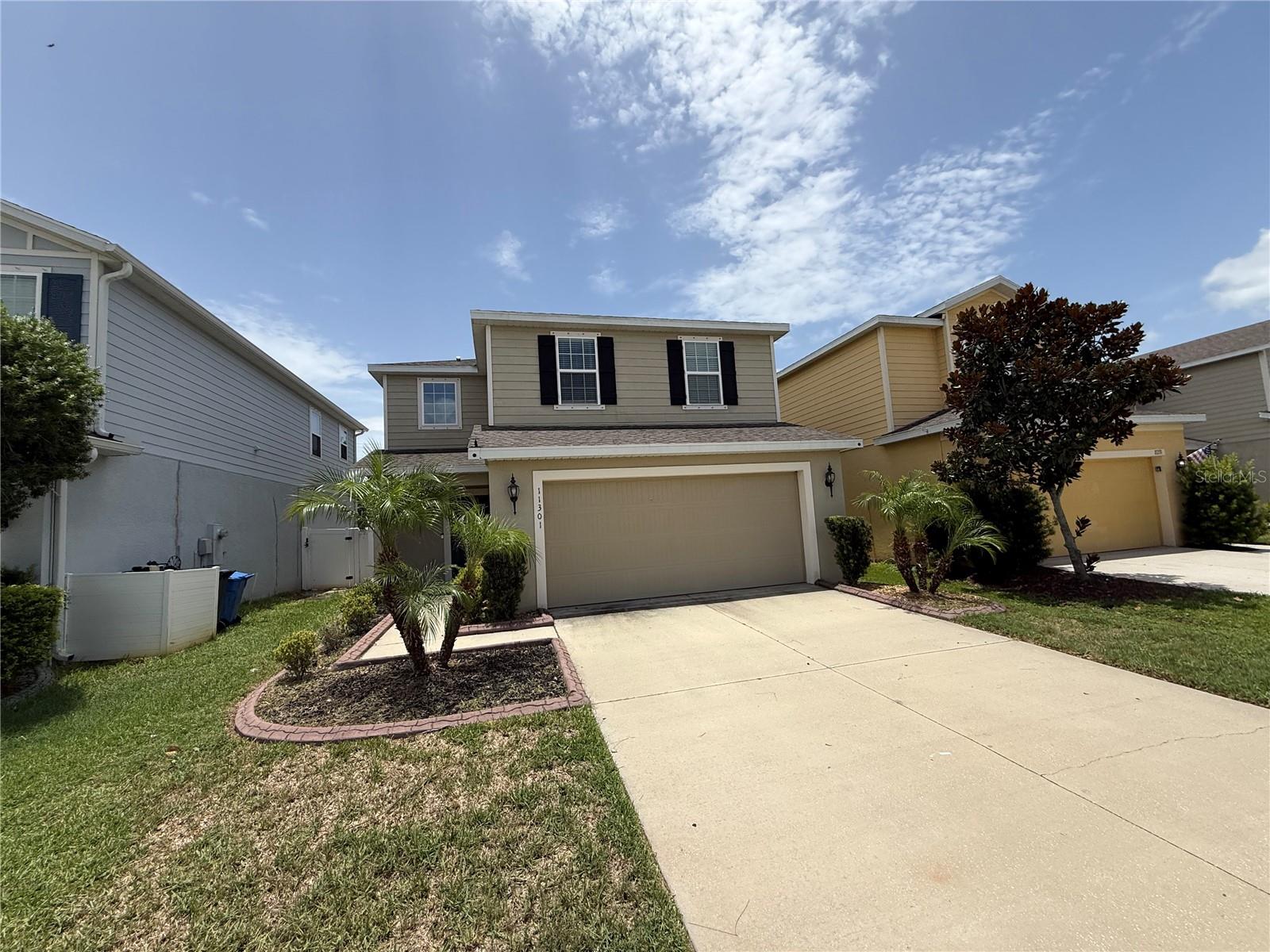 Photo of 11301 HUDSON HILLS LANE RIVERVIEW FL 33579