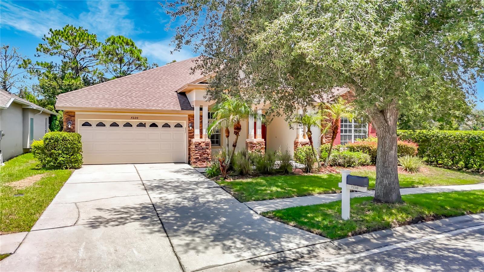Photo of 7220 NIGHT HERON DRIVE LAND O LAKES FL 34637