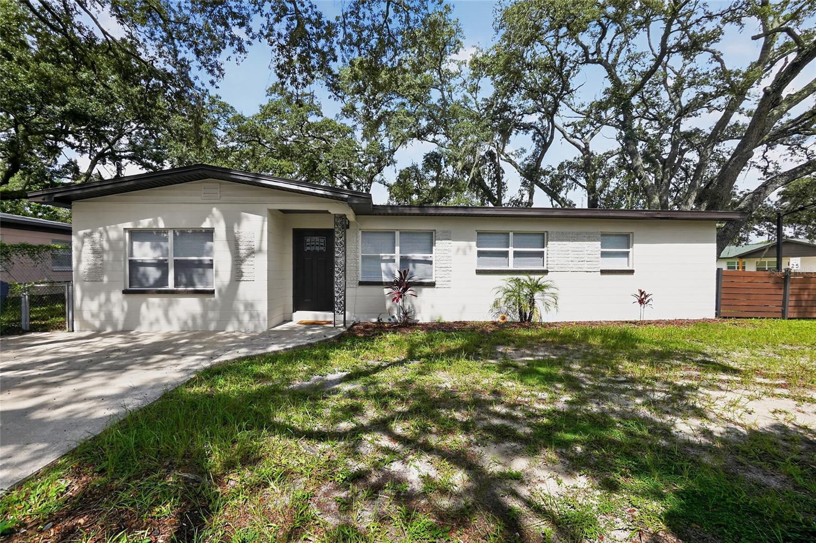 Photo of 10420 N 22ND STREET TAMPA FL 33612