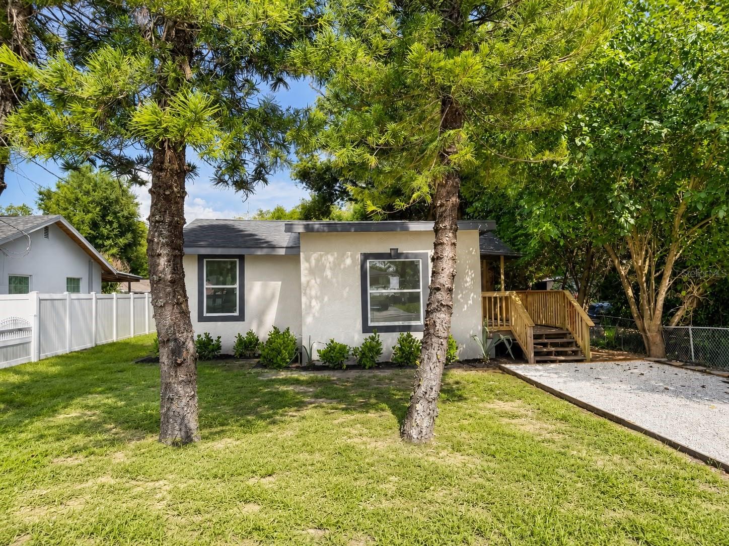 Photo of 8713 N EDISON AVENUE TAMPA FL 33604