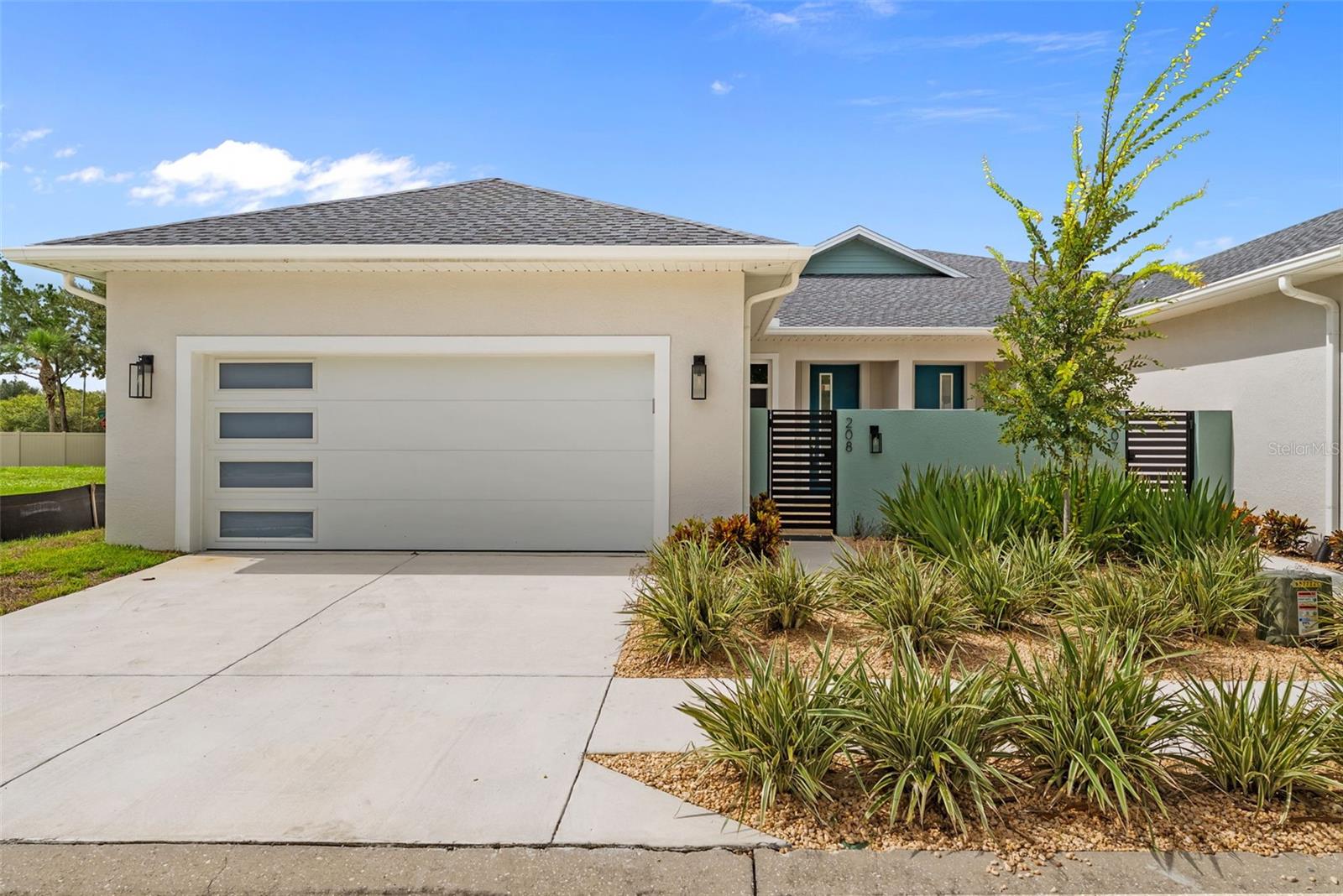 Photo of 208 ATHENIAN WAY TARPON SPRINGS FL 34689