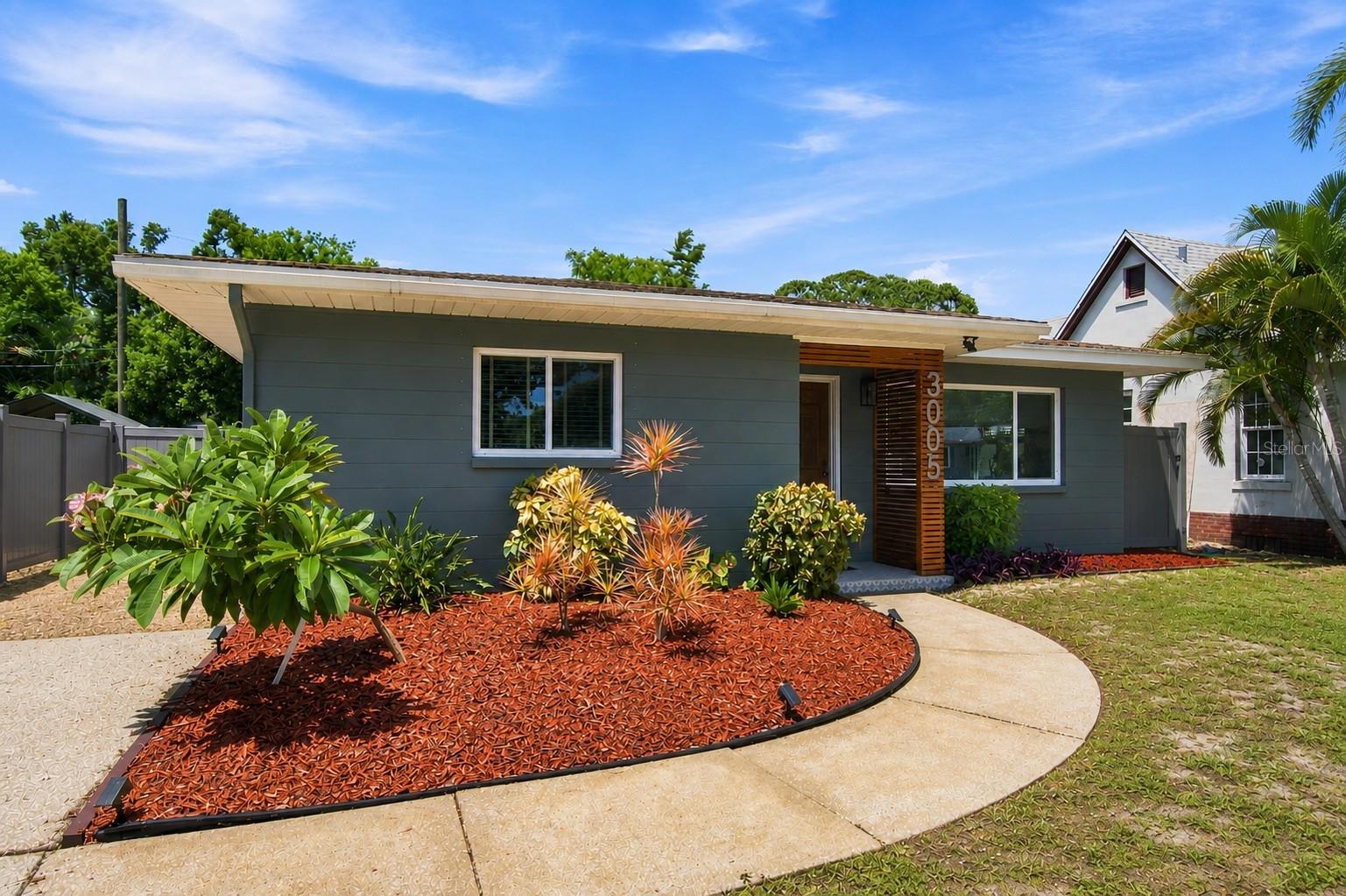 Photo of 3005 10TH AVENUE ST PETERSBURG FL 33713
