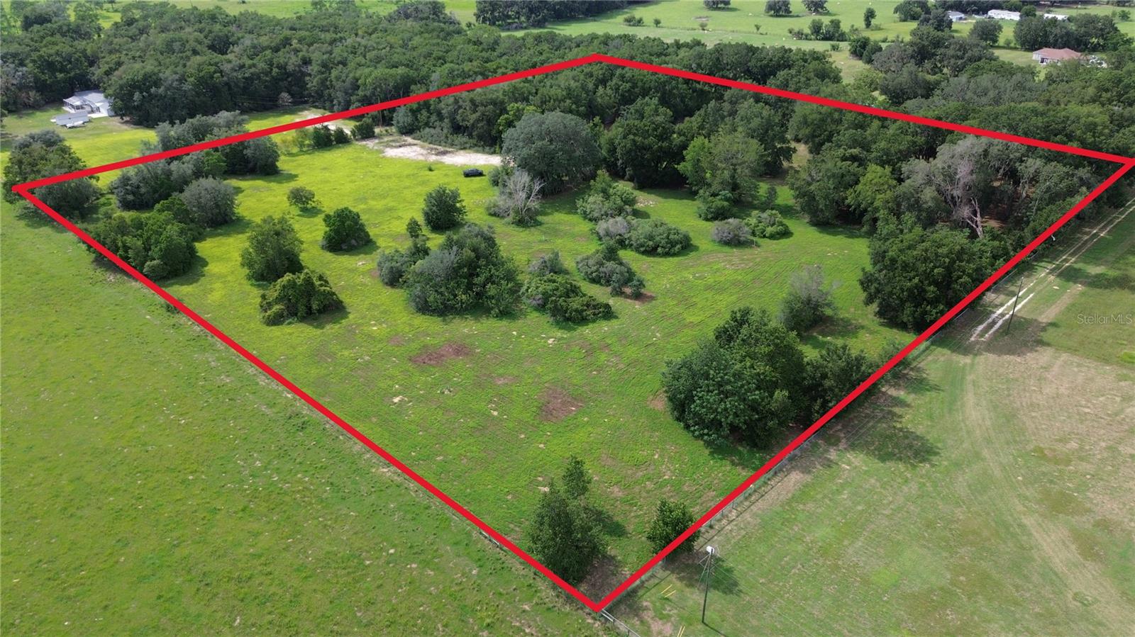 Photo of 28430 ROBERTS DRIVE BROOKSVILLE FL 34602