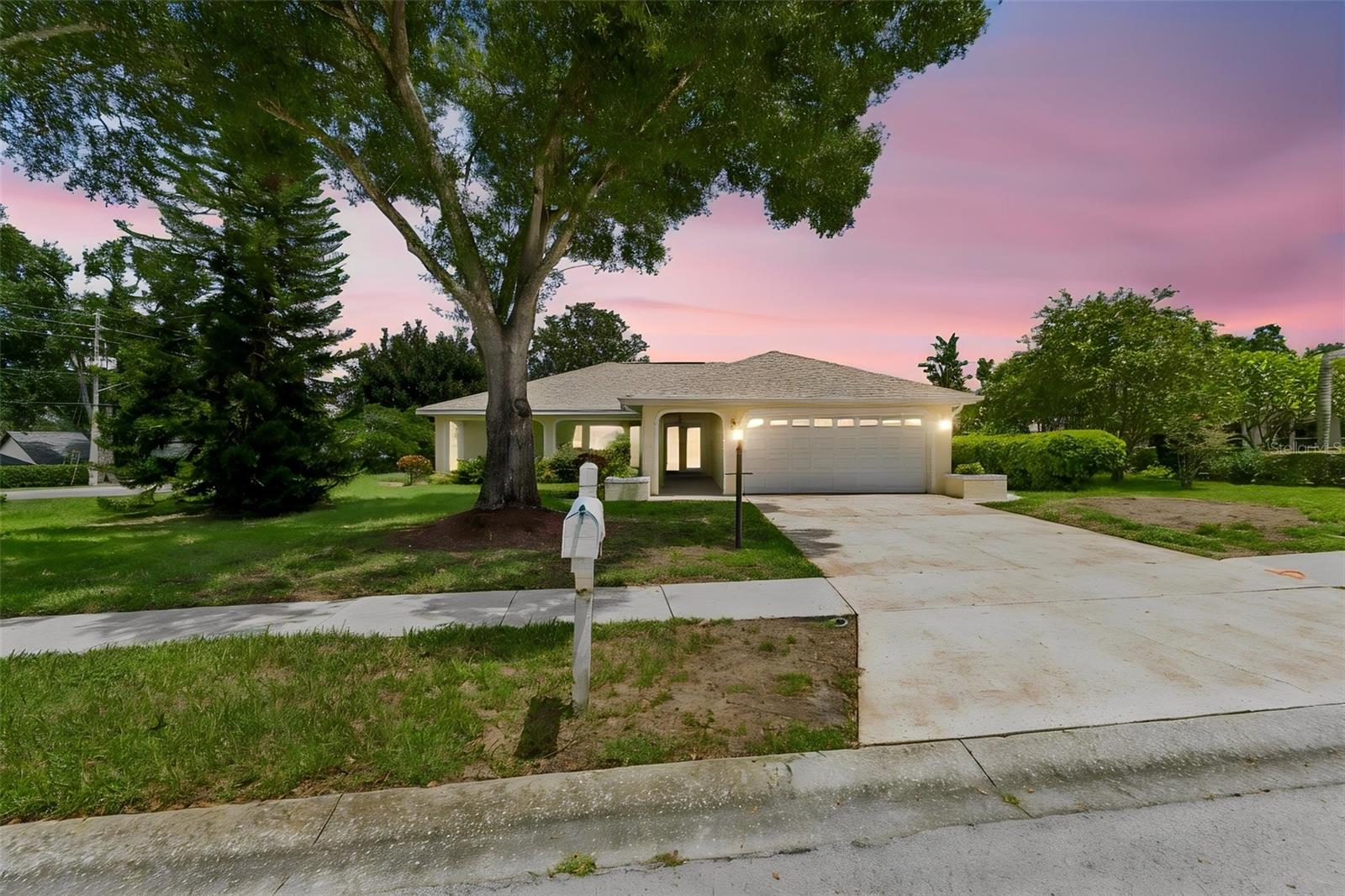 Photo of 1591 LONGFORD DRIVE PALM HARBOR FL 34684