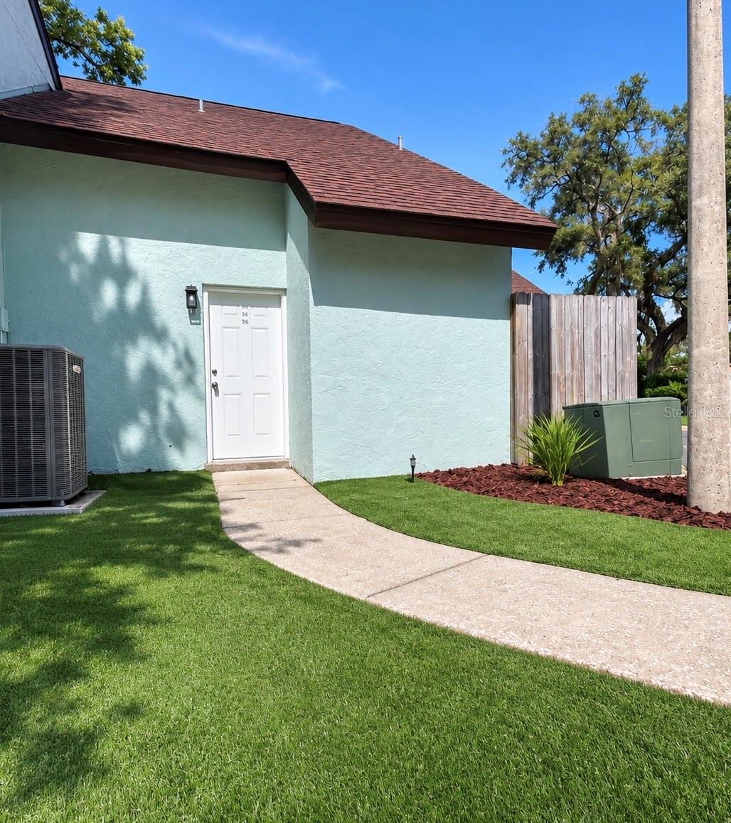 Photo of 12414 TOUCHTON DRIVE #98 TAMPA FL 33617