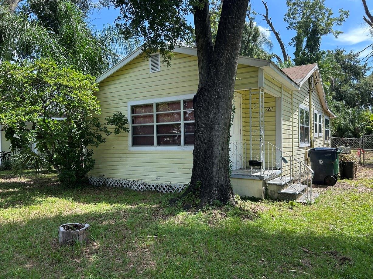 Photo of 7211 N DUNCAN AVENUE TAMPA FL 33604